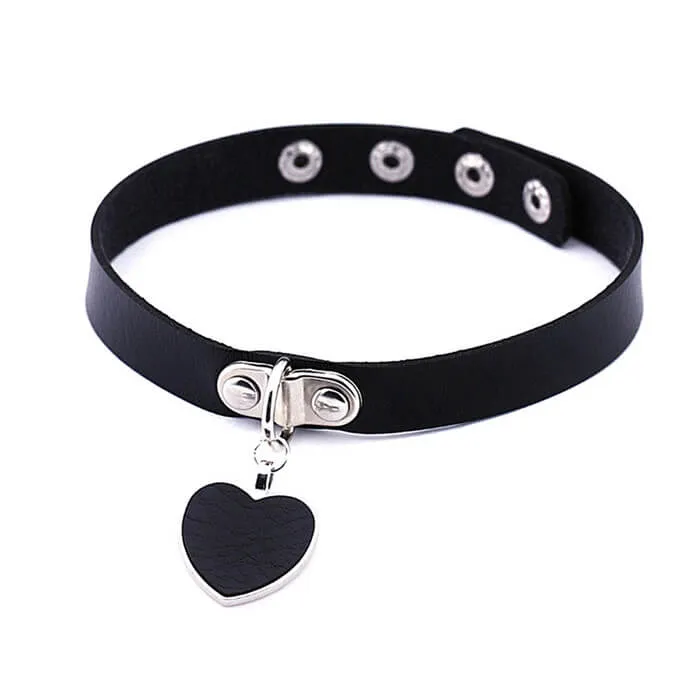 DARK FASHION BLACK HEART CHOKER BY60407