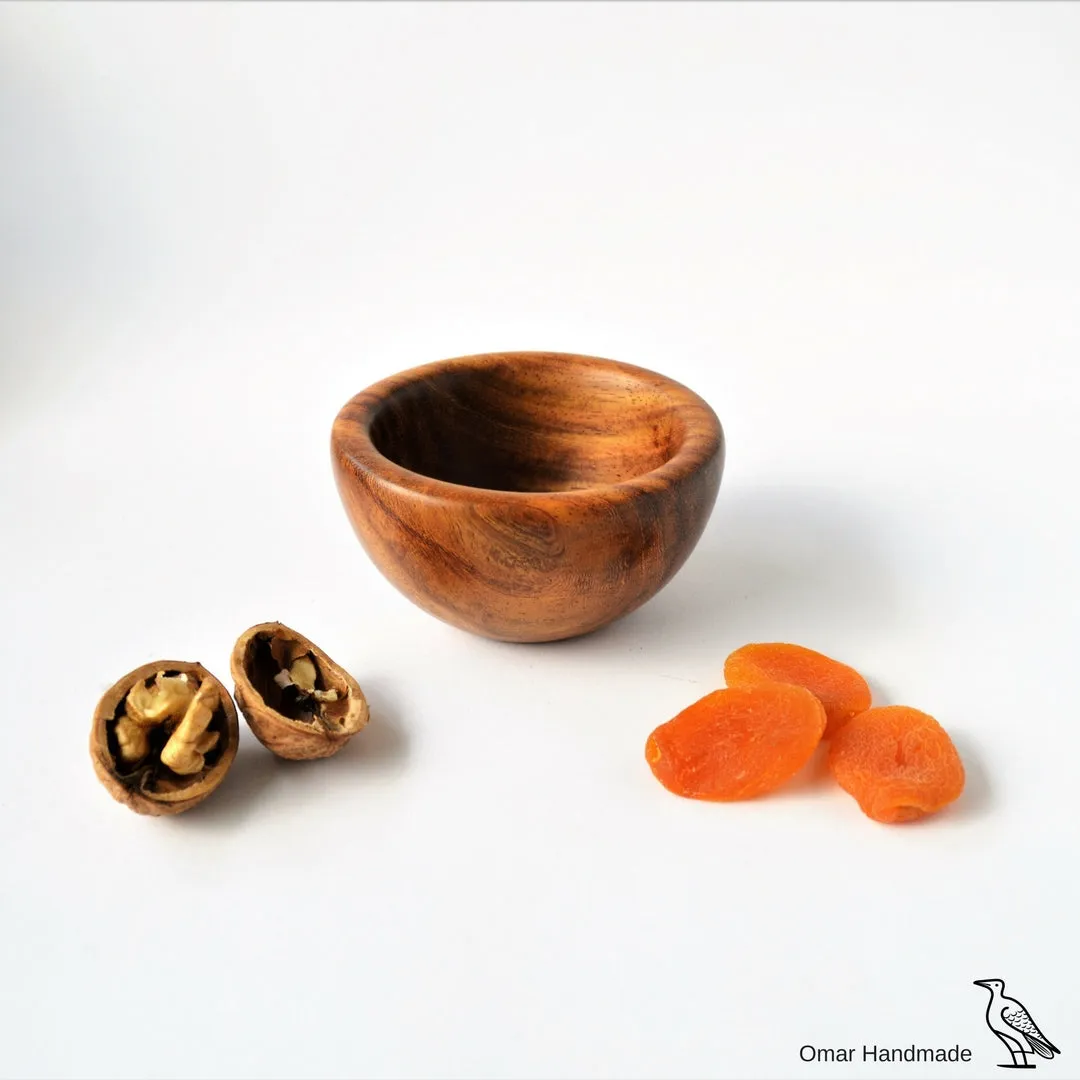 Dip bowl, sauce bowl, snack, salt cellar