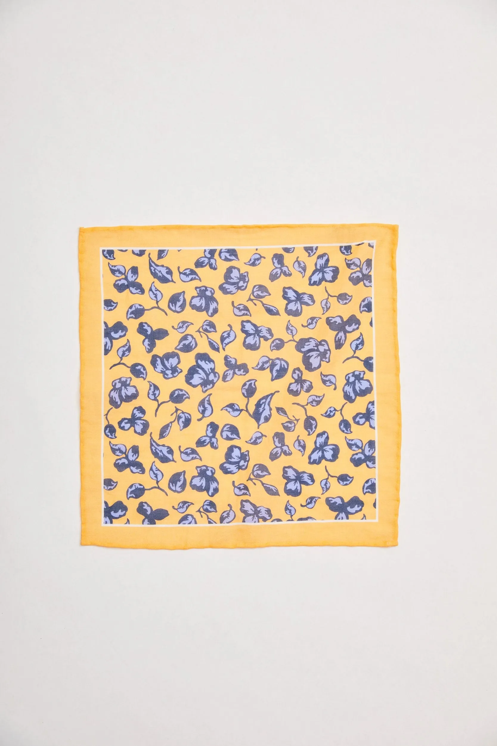 Floral pocket square